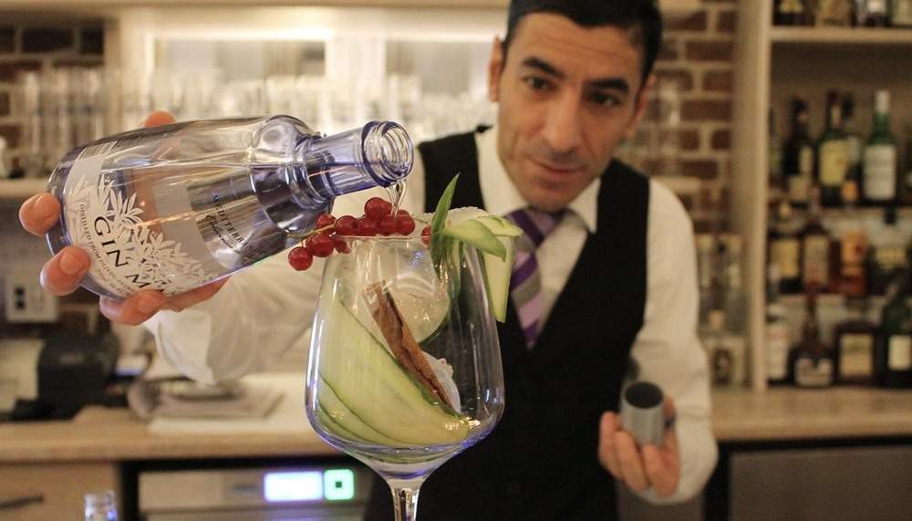 absack-bar-barkeeper-seinerzeit-schlepzig-02.jpg