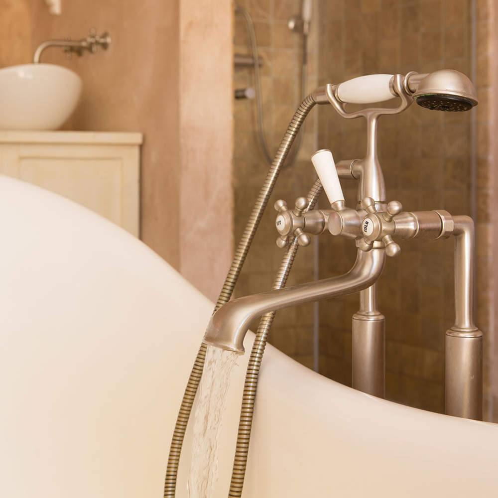 baeder-spa-wellness-qu.jpg